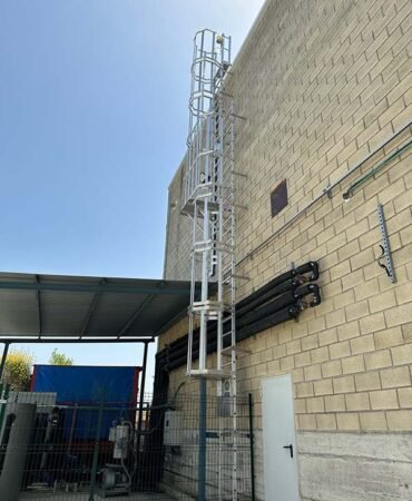 ESCALERAS (10) ESCALERAS (10)