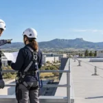 ¿Dónde comprar líneas de vida y arneses para trabajos en altura?